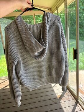 Lightweight knit sweater